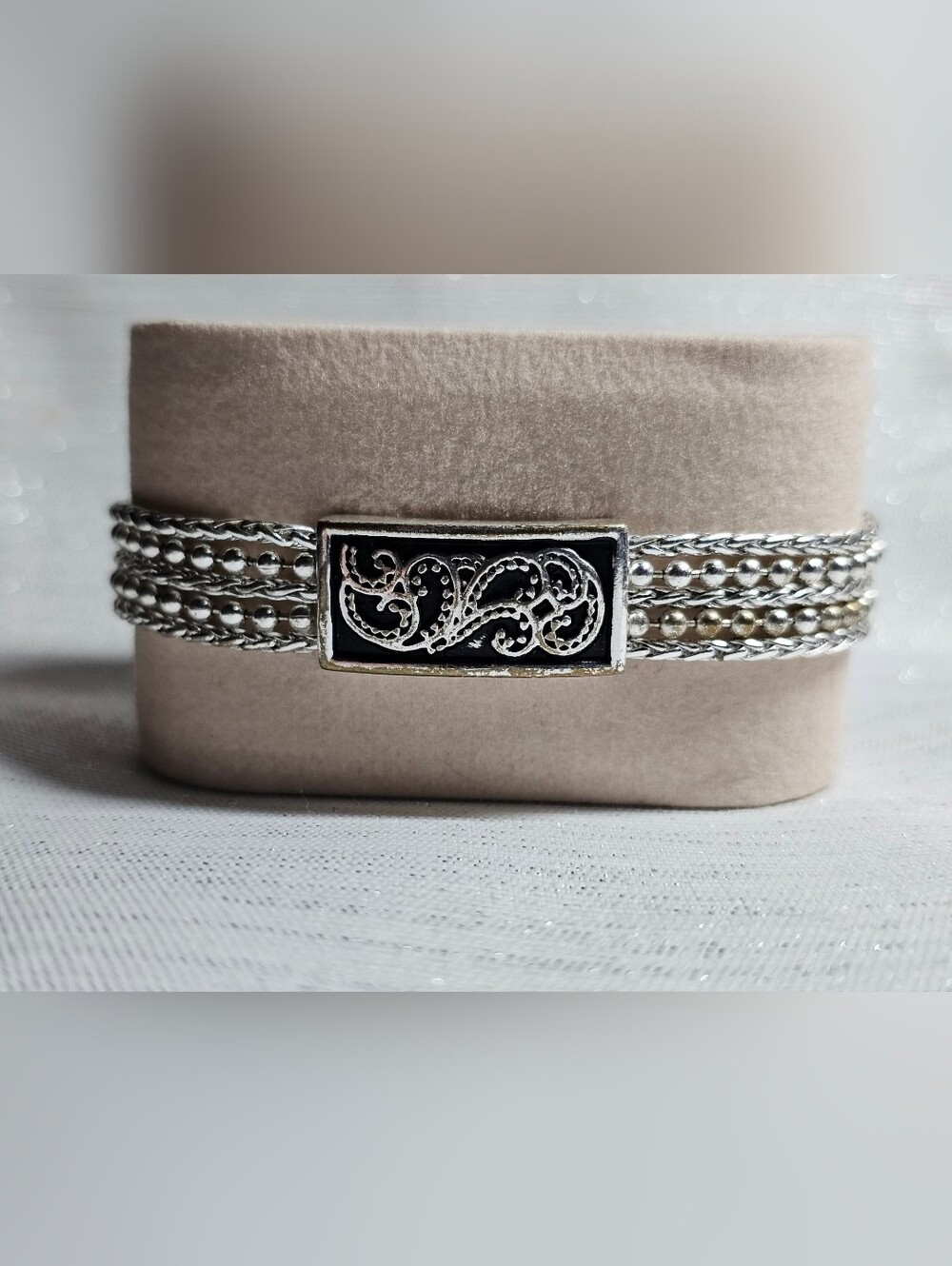 Paisley Design Bracelet Clasp: 5 Strand  34 Gram Silver-toned Bracelet